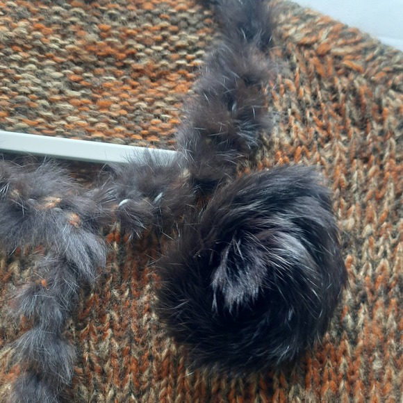 Vtg 1970's Handmade Brown Tan Rusty Orange fall colors cape with rabbit fur OS - Picture 3 of 3